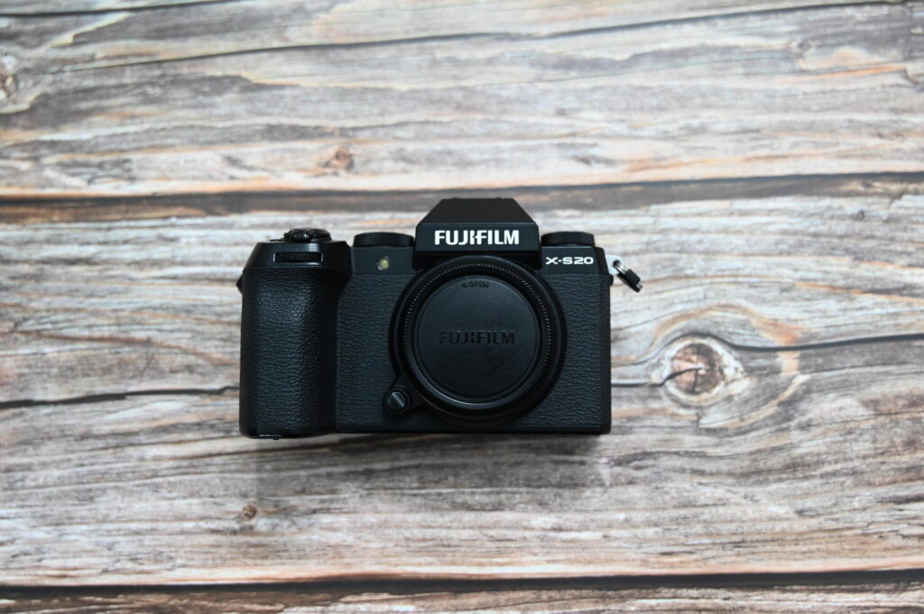 FUJIFILM XS20